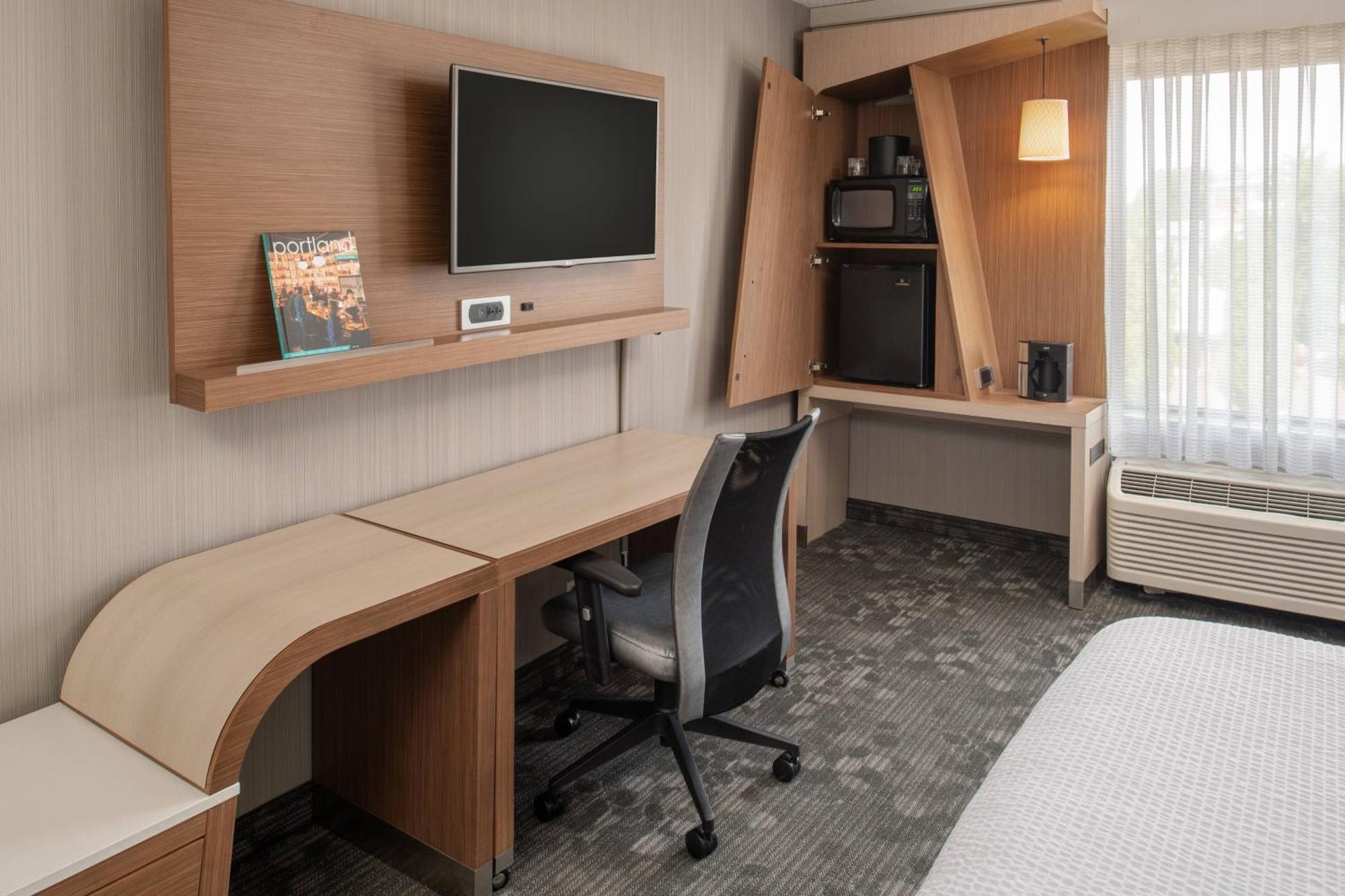 Hotel Courtyard By Marriott Portland Airport Exteriér fotografie